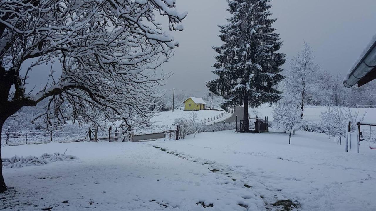 House Luna Rakovica Exterior foto